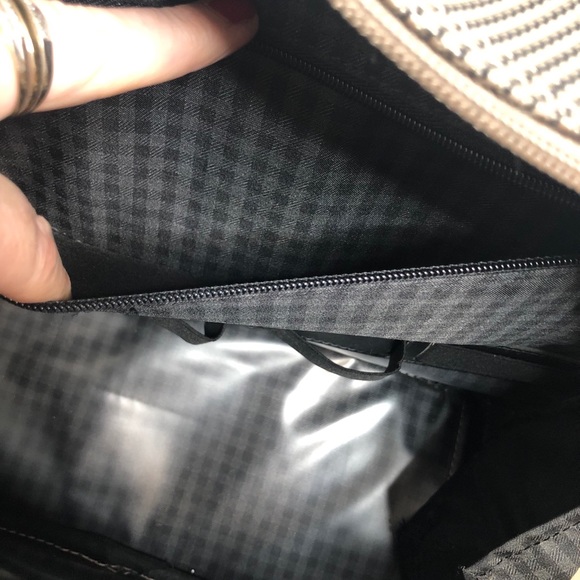 Samsonite Corporation Perfect Carry-On Luggage - Picture 8 of 10